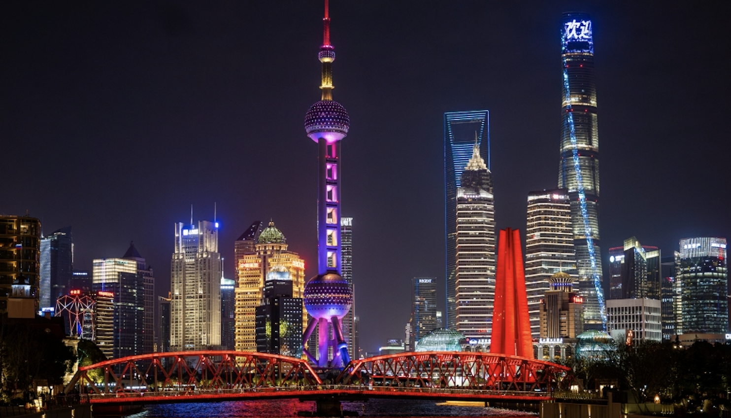 夜游党注意！东方明珠塔暑期夜间入园开放至21:30